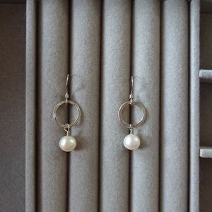 Pearl silver Earrings